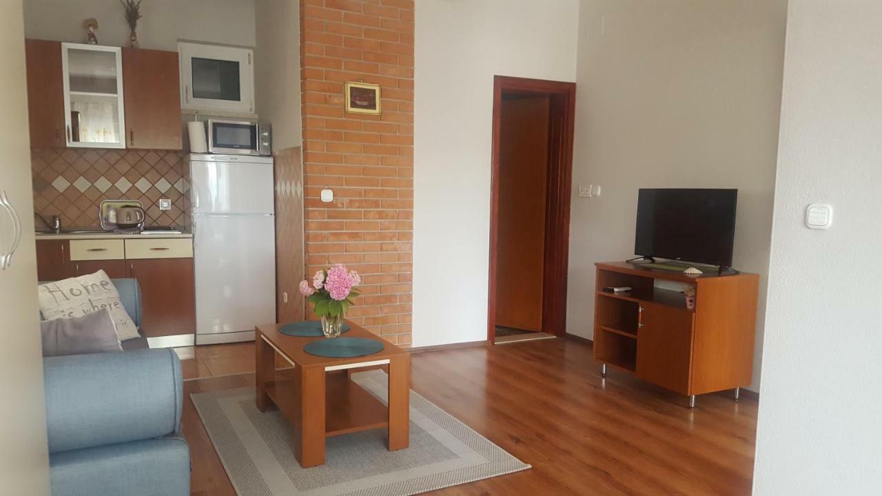 Apartments Leona Neum Esterno foto